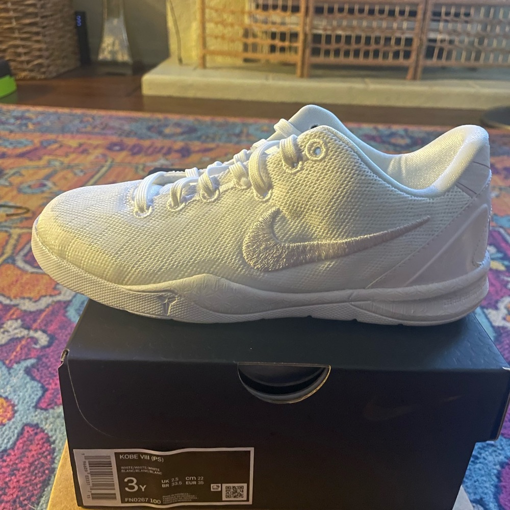 Kobe 8 - All White - Size 3Y